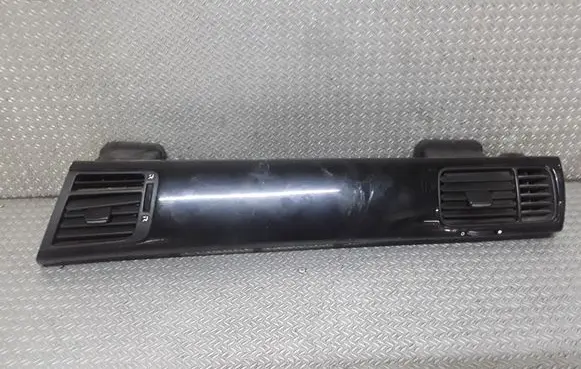 Honda FR-V Dash center air vent grill 77630SJDG020