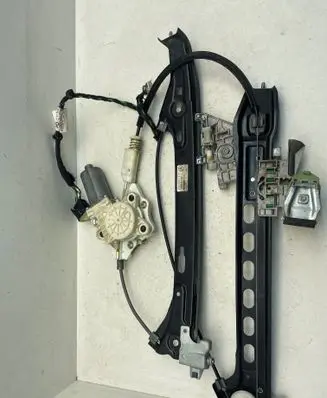 Mercedes-Benz CLS C219 Rear door window regulator with motor A2197300846 998605106 A2195408005