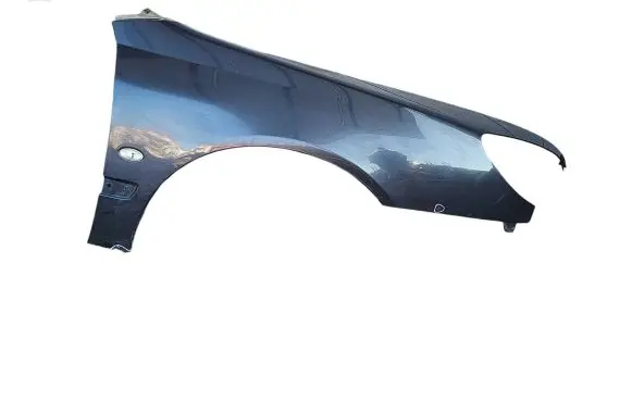 Peugeot 607 Fender