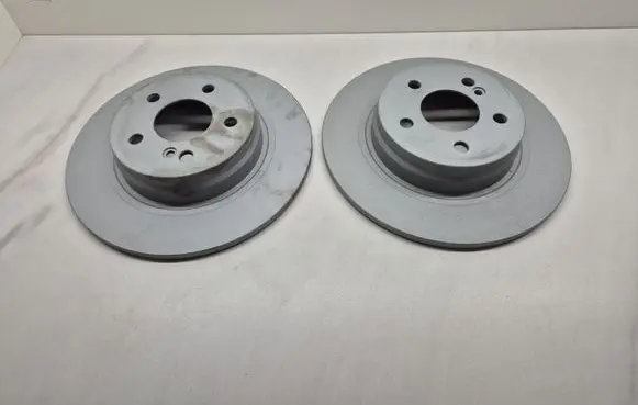 Mercedes-Benz C W204 Rear brake disc A2044230612