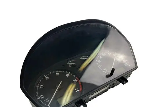 Skoda Fabia Mk1 (6Y) Speedometer (instrument cluster) 6Y0920880M