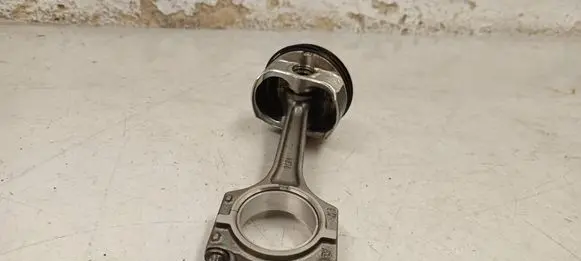 MG ZS Piston 10112628