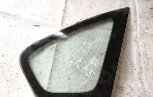 Subaru Legacy Rear side window as2