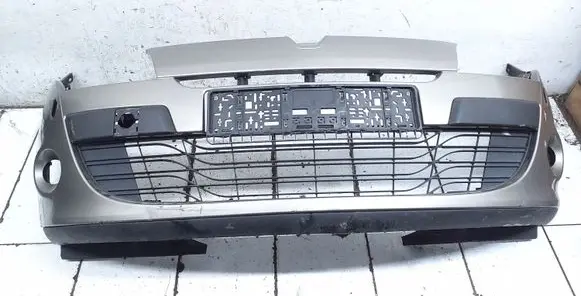 Renault Megane III Front bumper 620220004R