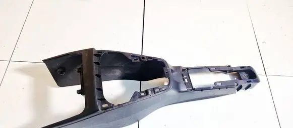 Mazda 2 Center console 3m71a045b55af 3m71-a045b55-af