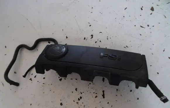 Volkswagen Golf V Engine cover (trim) 06F129208C