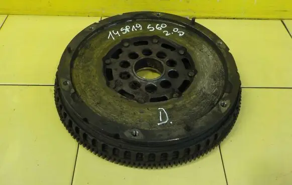 Volvo S60 Dual mass flywheel LUK 14SP19