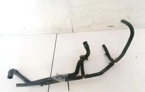 Audi A4 S4 B5 8D Engine coolant pipe/hose