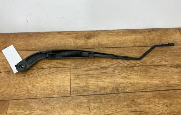 Ram 1500 DT Front wiper blade arm 68338924AAPINYA 68338924AA