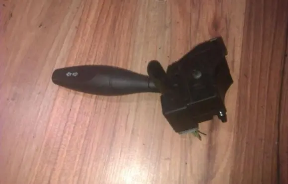 Ford Mondeo Mk III Indicator stalk