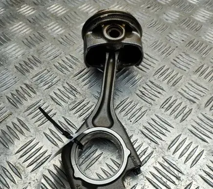 Jaguar E-Pace Piston 