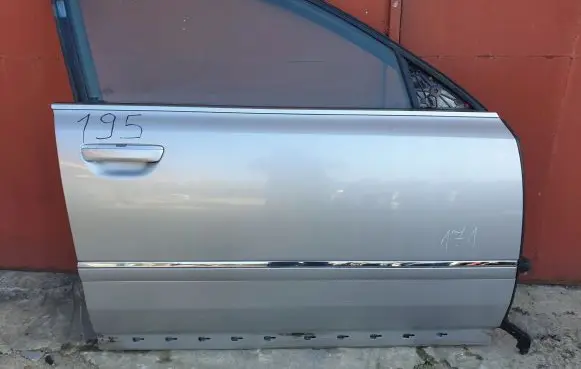 Audi A8 S8 D3 4E Front door
