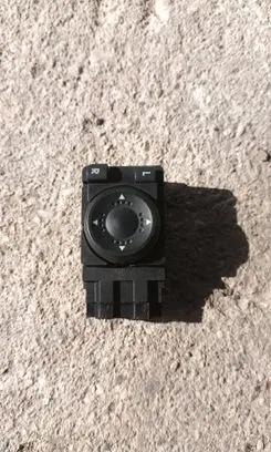 Volkswagen PASSAT B5 Wing mirror switch 3B1959565 GCT008DV
