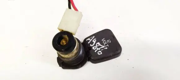 Volvo XC90 Cigarette lighter 9452379