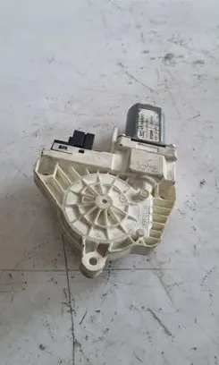Audi A6 S6 C6 4F Front door window regulator motor 4F0959801D
