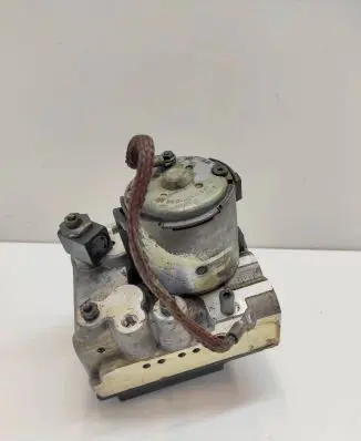 Mercedes-Benz SL R129 ABS Pump 0130108057