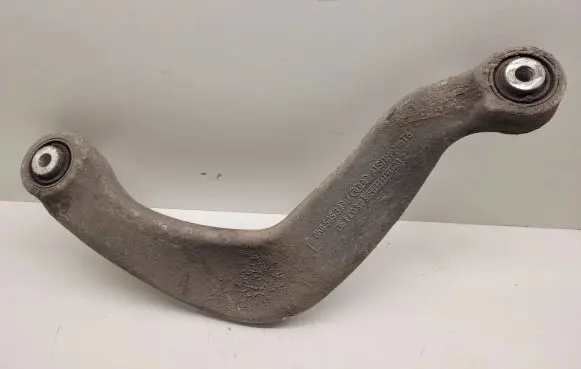 Rear control arm