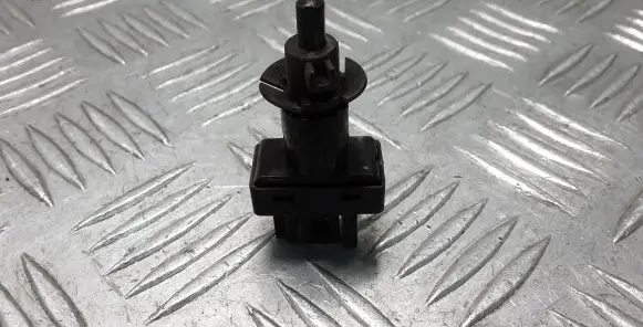 Mercedes-Benz B W245 Clutch pedal sensor A0065451014