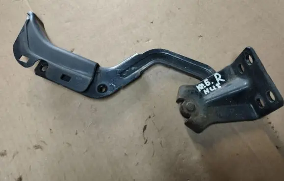 Peugeot 4007 Tailgate/trunk/boot hinge