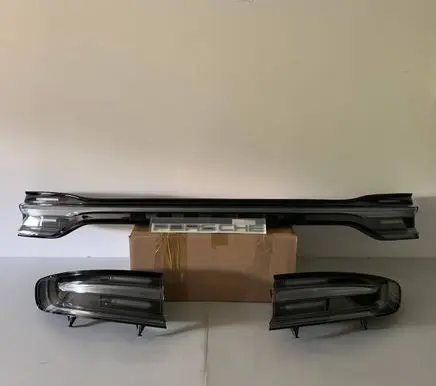 Porsche Macan (95B) Rear/tail lights set 95B04490500