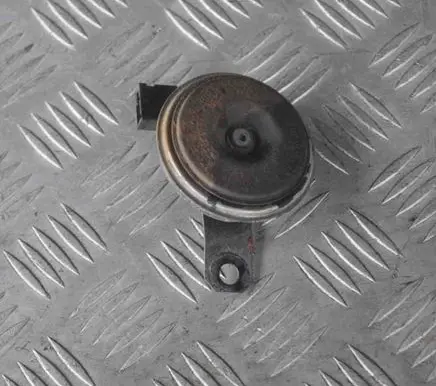 Suzuki Grand Vitara II Horn signal 2721001810H