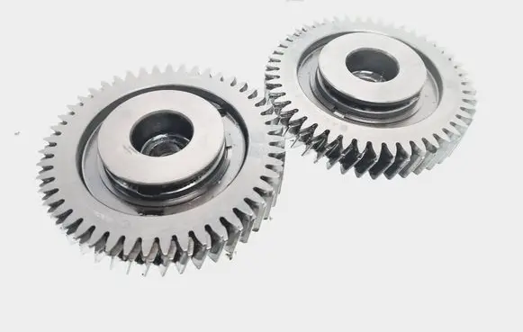 Mercedes-Benz Sprinter W906 Crankshaft gear A6510301813 A6510340205