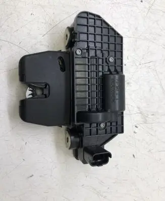 Citroen DS3 Tailgate/trunk/boot lock/catch/latch 9684643680