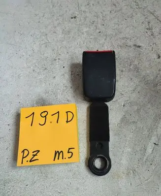 Citroen Xsara Picasso Front seatbelt buckle 8473289