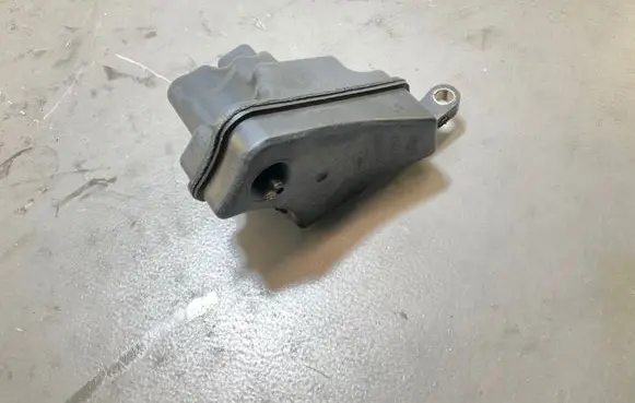 Land Rover Range Rover Sport L494 Turbo solenoid valve 9X2Q9Y498AB