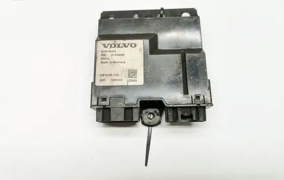Volvo S90, V90 Tailgate/trunk control unit/module 31676024