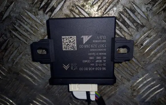 Citroen DS5 Headlight ballast module Xenon 966594088000