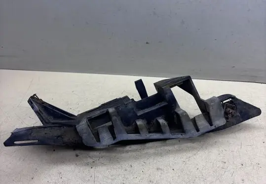 Peugeot 307 Front bumper mounting bracket 9643074580