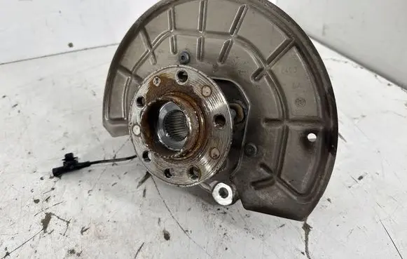 Alfa Romeo Stelvio Rear wheel hub 00505357020 DX653