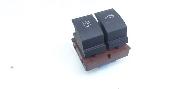 Volkswagen PASSAT B6 Fuel tank opening switch 3C0959903B