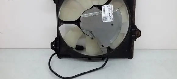 Toyota RAV 4 (XA20) Radiator cooling fan shroud 1671122090