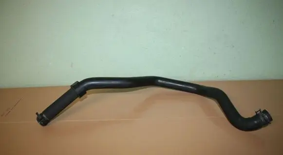Audi A4 S4 B7 8E 8H Engine coolant pipe/hose