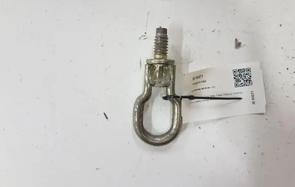Ford Mondeo Mk III Towing hook eye 