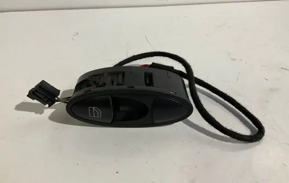 Mercedes-Benz E W211 Electric window control switch A2118218551 2118218551