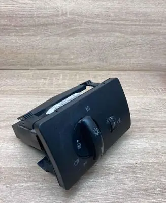 Ford Mondeo Mk III Light switch 1S7T13A024HC