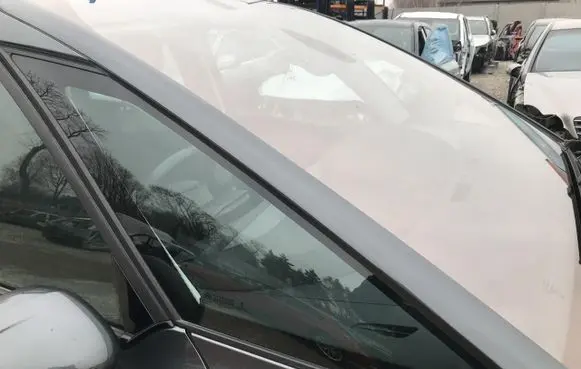 Citroen C4 II Picasso Front door vent window glass four-door 