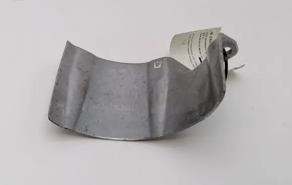 Audi A8 S8 D2 4D Other front suspension part 4D0407722D