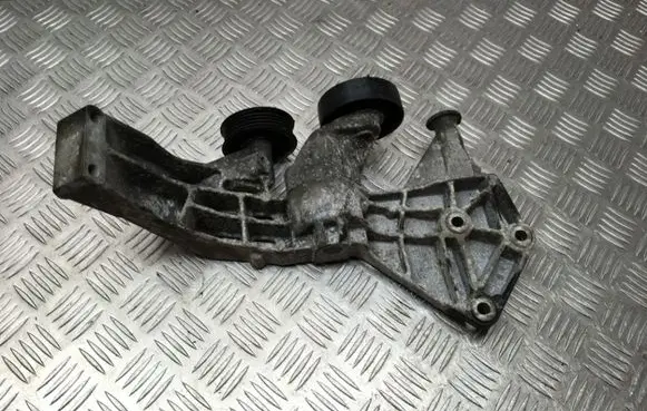 Mercedes-Benz A W168 Generator/alternator bracket A1662020340