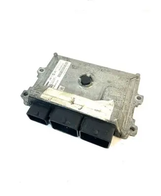Peugeot 208 Engine control unit/module 9805895780 131300228
