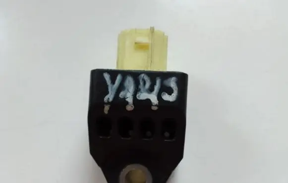 Toyota Yaris Airbag deployment crash/impact sensor 891730D040