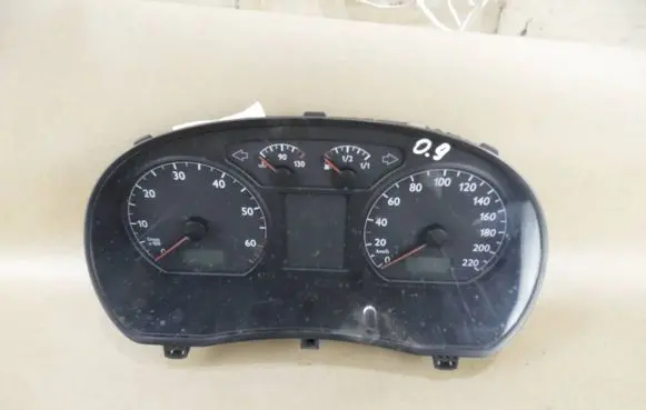 Volkswagen Polo IV 9N3 Speedometer (instrument cluster) 6Q0920800 110080124