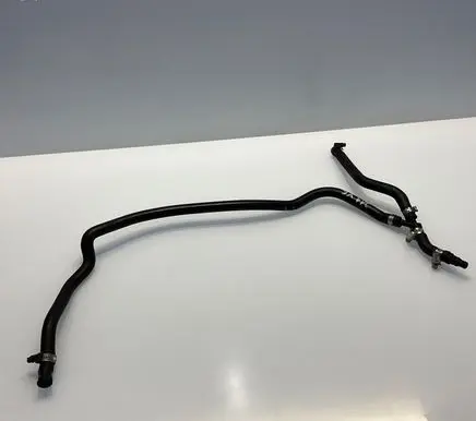 Mercedes-Benz E W211 Engine coolant pipe/hose A2115011225 2115011225