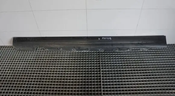 BMW 3 E46 side skirts sill cover 8209755