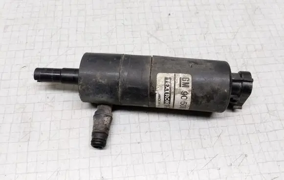 Opel Vectra C Headlight washer pump 90508709