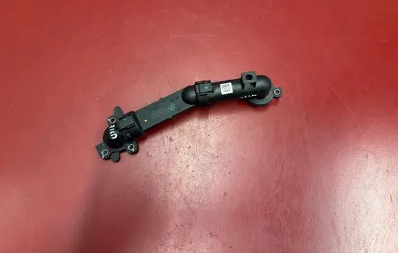 BMW X1 U11 Engine coolant pipe/hose 9896555 11539896555