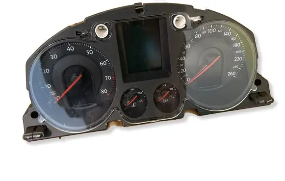 Volkswagen PASSAT B6 Speedometer (instrument cluster) 3C0920870T V0007000